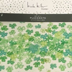 Nicole Miller Home Shamrock pattern placemat set of 4 - Brand new!  ☘️